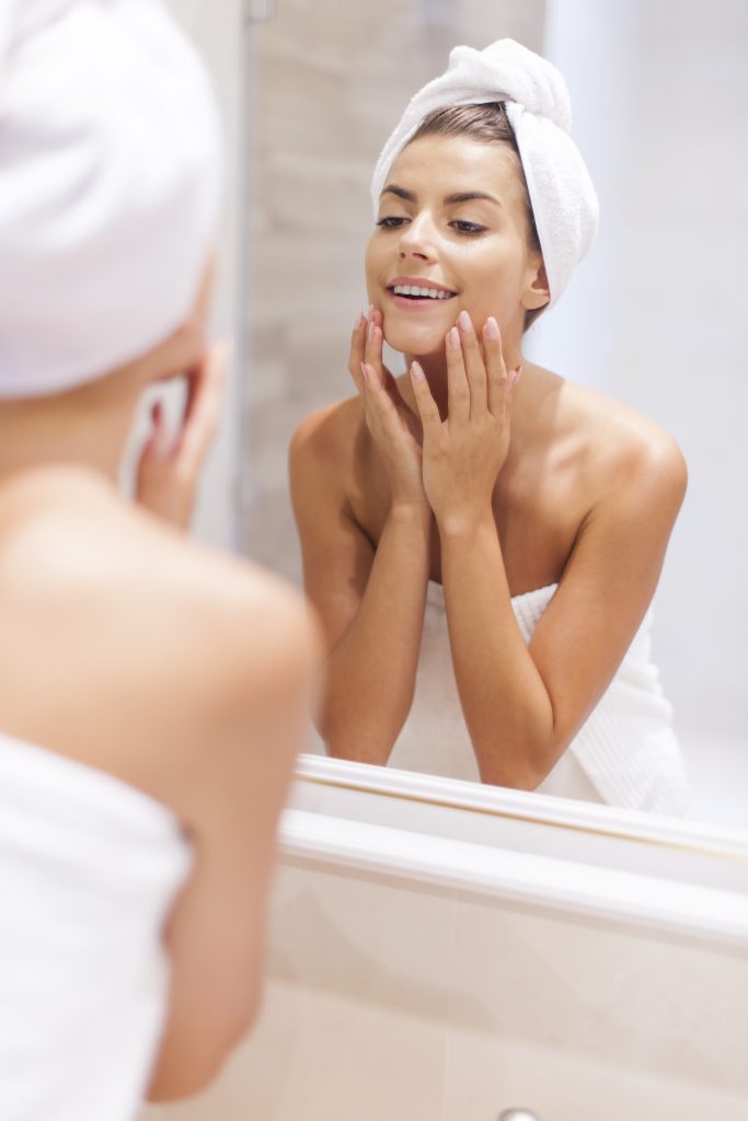 avoir une belle peau naturellement avec une routine adaptée