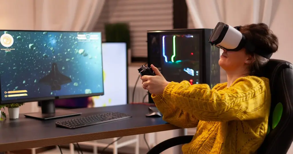 bons plans high-tech et gaming pas cher avec joueur utilisant casque VR et setup gaming