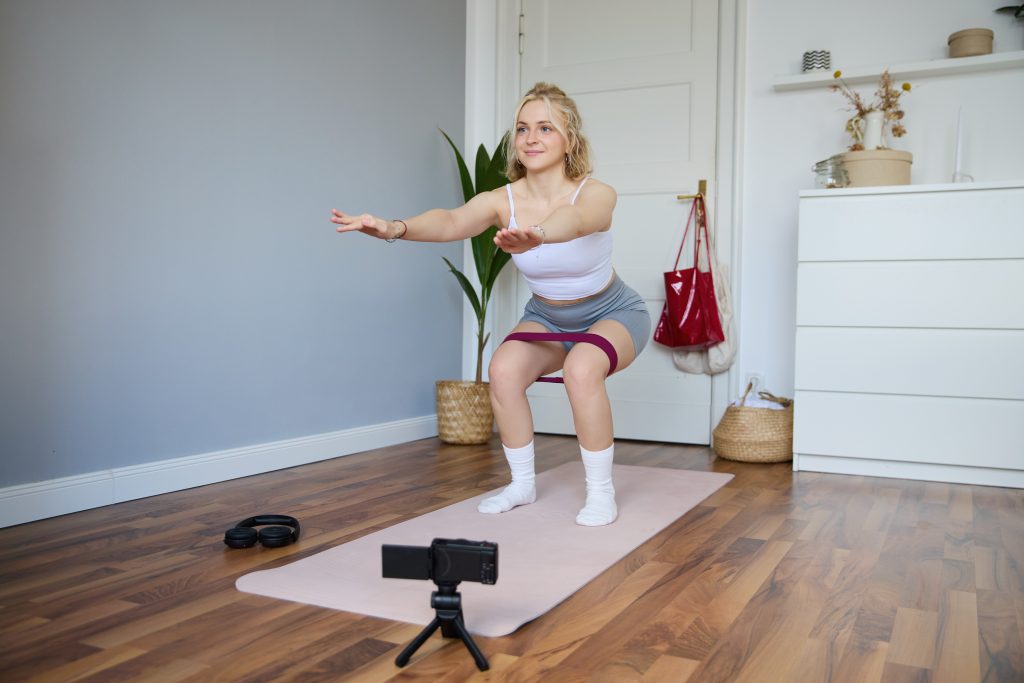 perdre du poids à la maison sans matériel avec des exercices simples