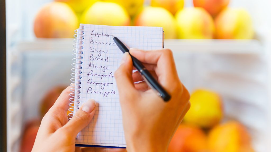 réduire budget courses astuces économies courses alimentaires supermarché